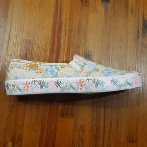 NWT Women's Floral Ked's Shoes Size 8.5